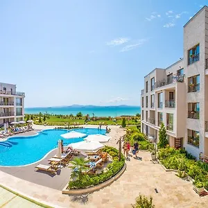 Apartment Diamond, Burgas