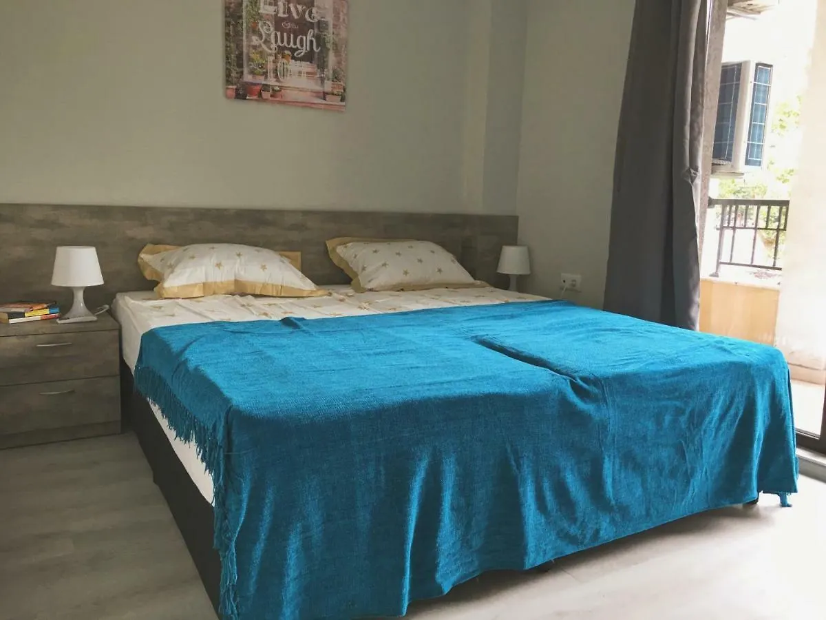 Azzurro Apartment - Ideal For Your Seaside Escape In Burgas